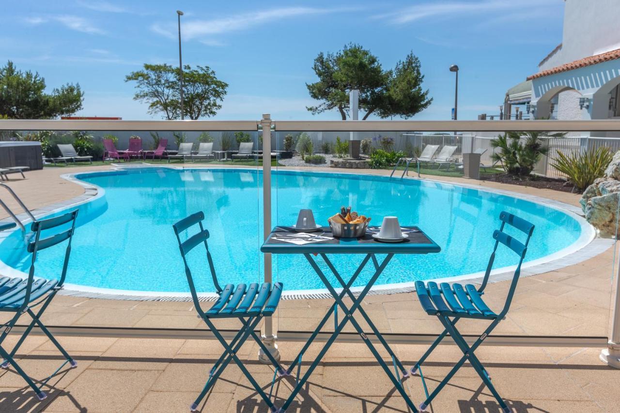 Hotel Restaurant Le Grand Large - Face A La Plage - Ile De Re ريفدو بلاج المظهر الخارجي الصورة